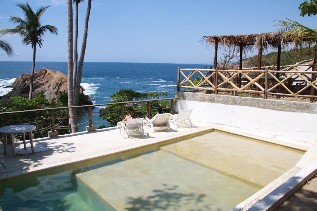 Cocos Camp Hotel Acapulco Exterior photo