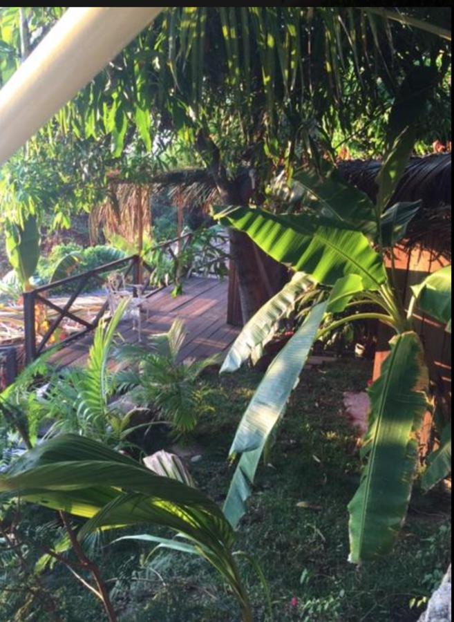 Cocos Camp Hotel Acapulco Exterior photo